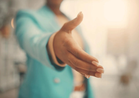 Behind the Loupe: What to Expect from a Professional Jewelry Appraiser - Devine & Co.