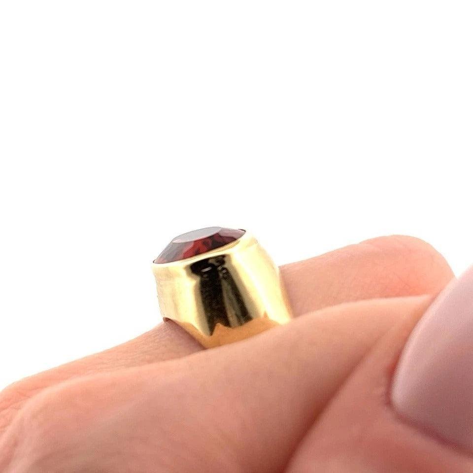 18K Yellow Gold 9.60 CT 10 Grams Madeira Citrine East-West Bezel Set Ring - Devine & Co.