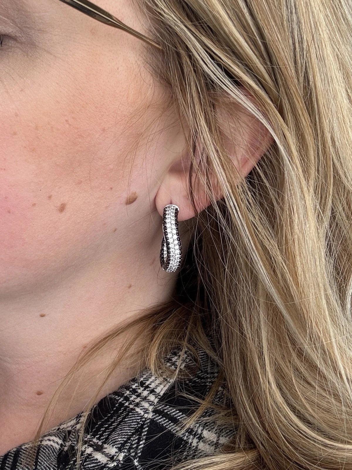 4.40ctw VS F-G Black & White Pave Diamonds 18K White Gold Wave Hoop Earrings - Devine & Co.