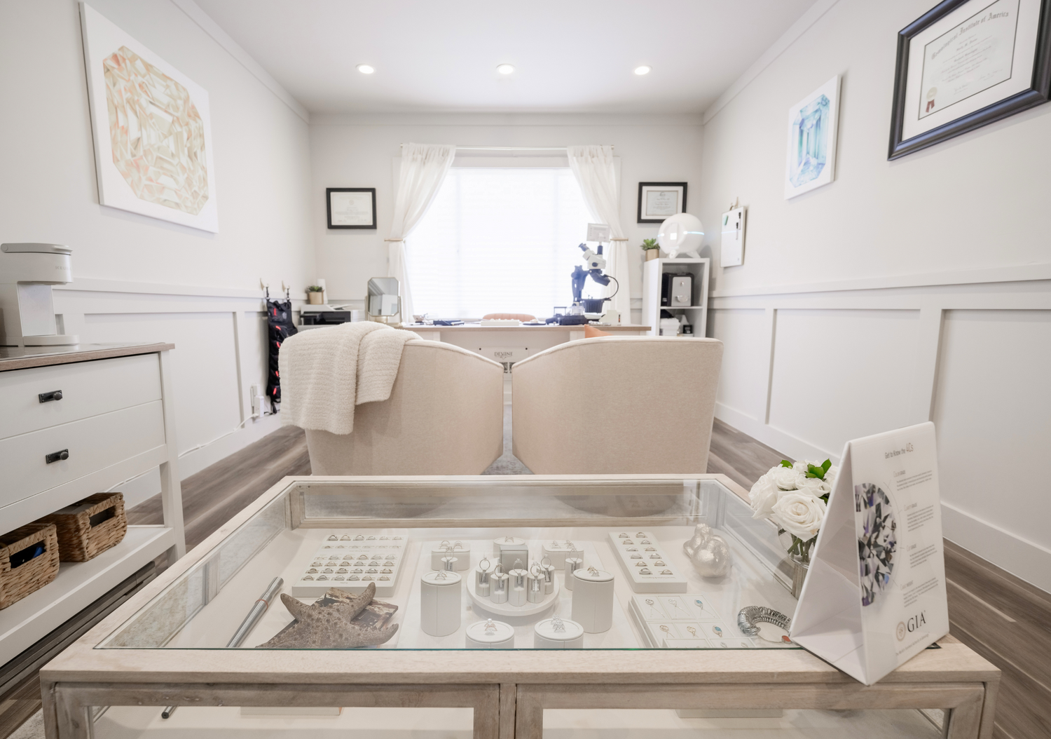 Devine Co Private Jeweler Office