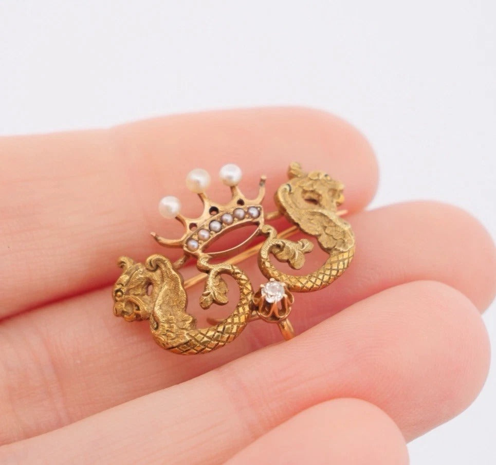 Antique 14K Yellow Gold Seed Pearl & Diamond 3.18g Dragon Crown Enhancer Brooch