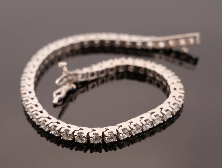 Natural Diamond 14K White Gold 4.00ctw SI2 G-H 7in 11.74g Tennis Bracelet - Devine & Co.