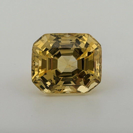 Important Natural Loose Unheated Sri Lanka Yellow Sapphire 16.25ct GIA Octagonal, alternate view