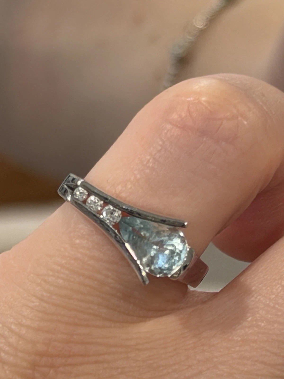 18K White Gold Aquamarine & Diamond Ring 1.20ct Pear Aquamarine 0.09ctw Size 6.5 - Devine & Co.