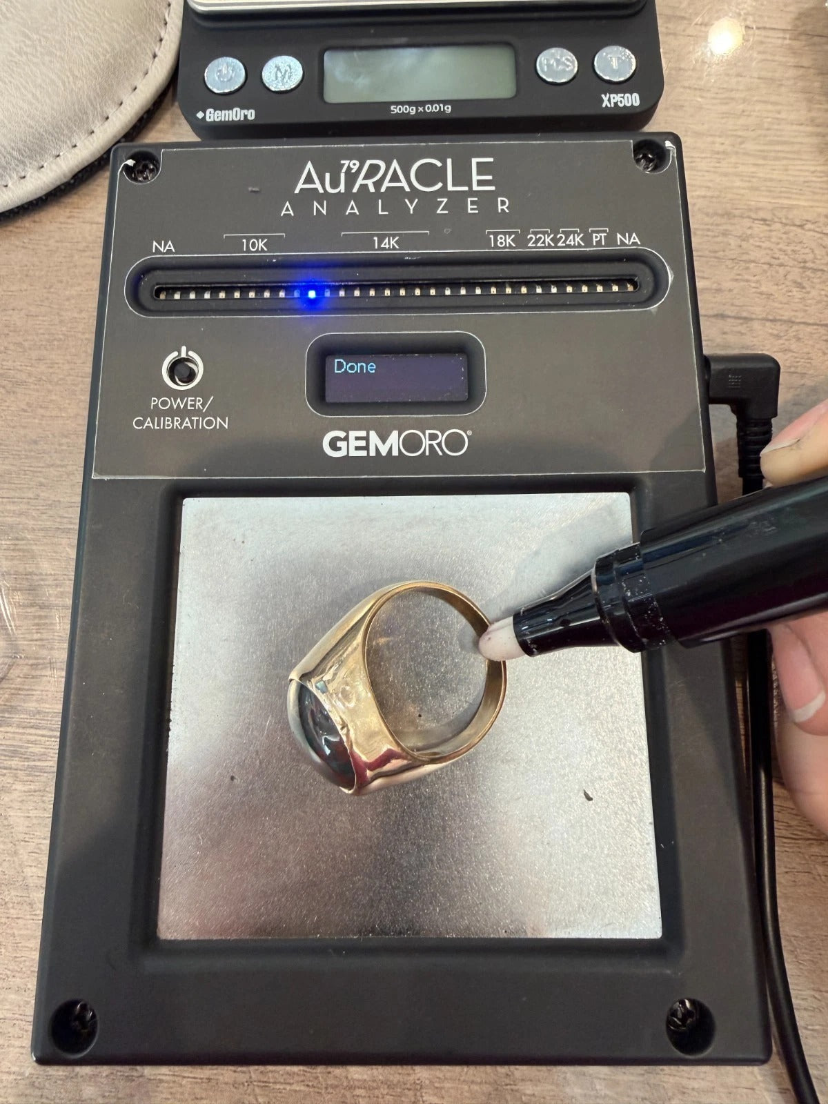 14K Yellow Gold 20.80 Grams Men’s Large Oval Cabochon Bloodstone Ring Size 14.5