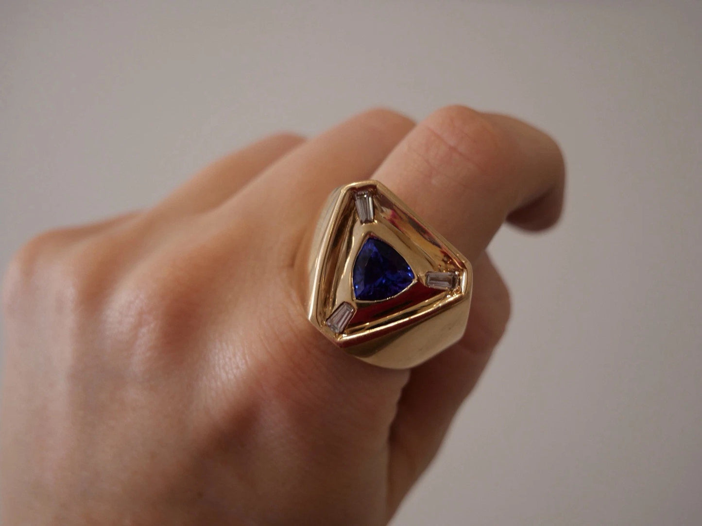 Men’s Custom 40.72 Grams Tanzanite & Diamond 14K Yellow Gold Ring Size 12.5