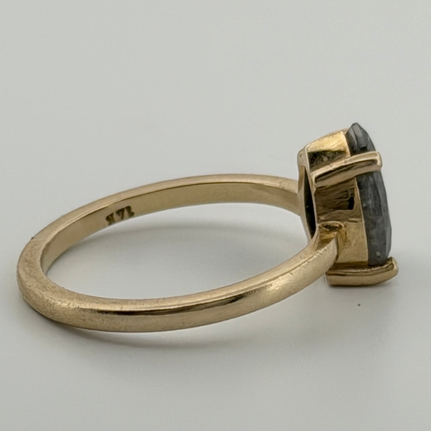 14K Yellow Gold 1CTW Natural Salt & Pepper Pear Shape Diamond Ring Size 4.25