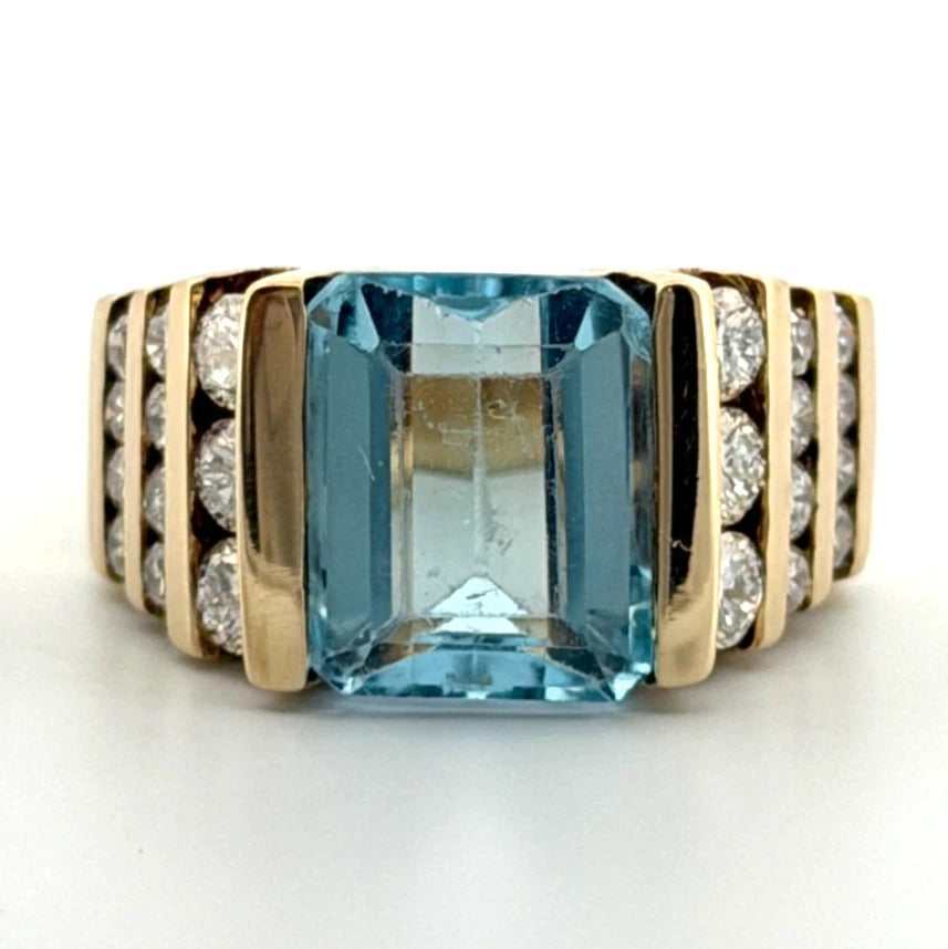 14K Yellow Gold Emerald Cut 7.75g Aquamarine Diamond Ring Size 4.75