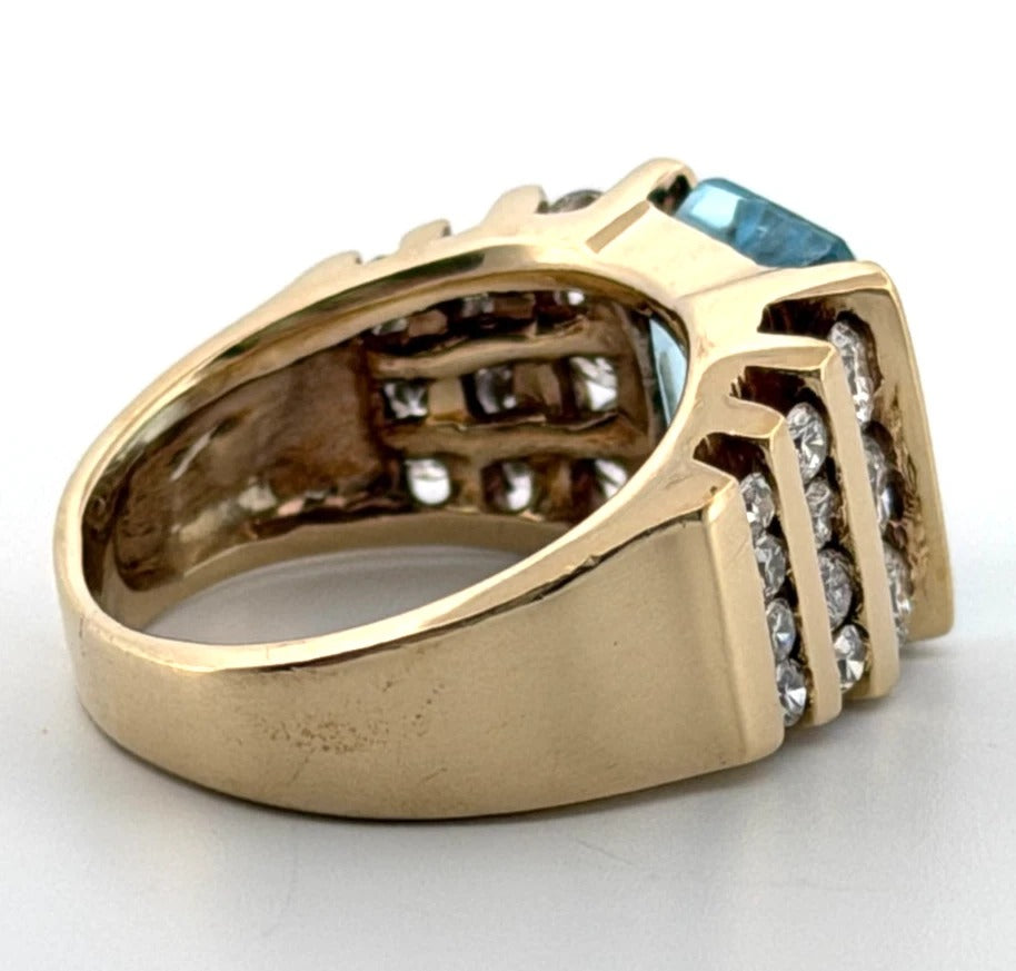 14K Yellow Gold Emerald Cut 7.75g Aquamarine Diamond Ring Size 4.75