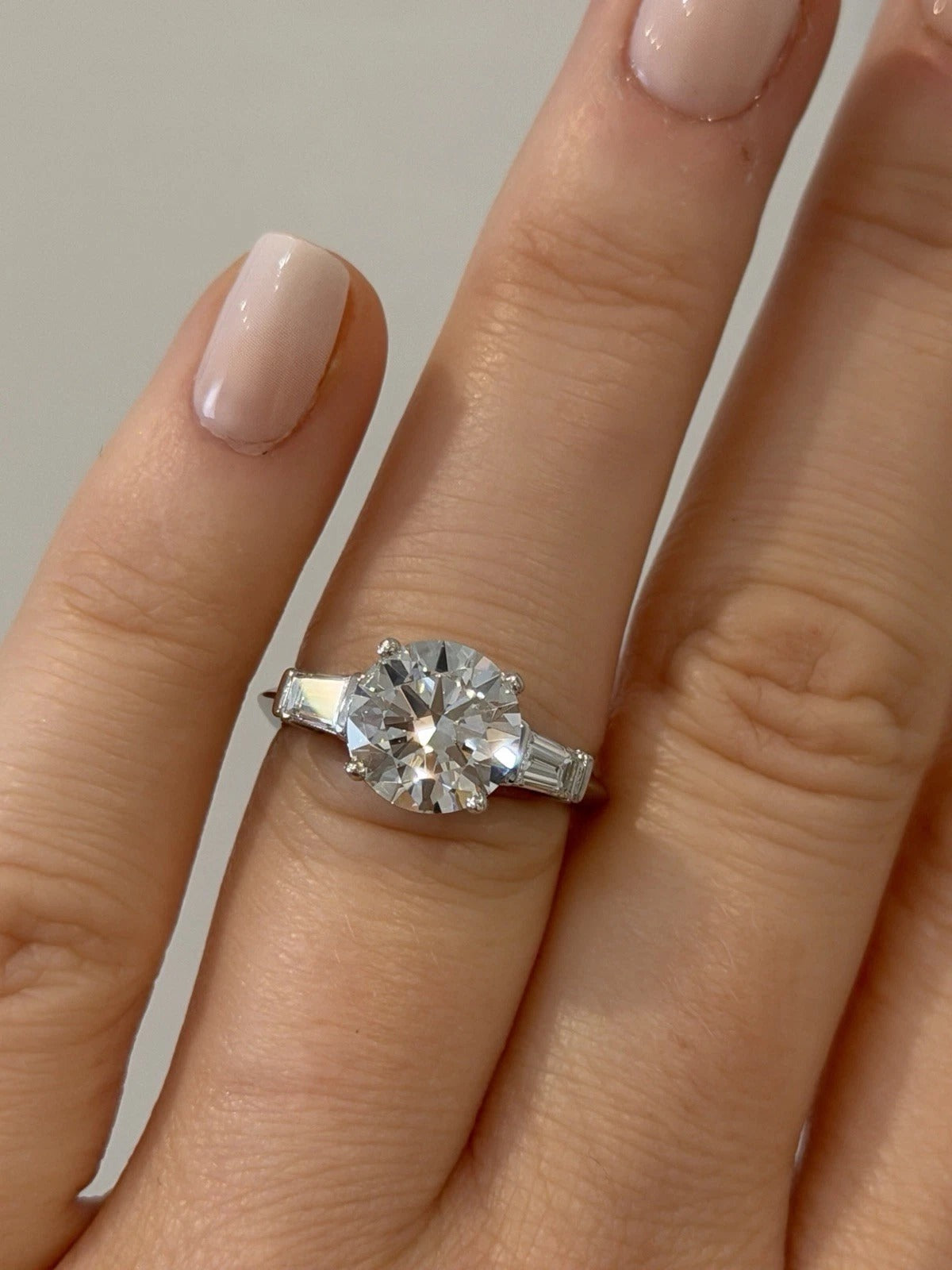 Consignment - Platinum 3.01ct Round Brilliant Natural Diamond GIA Baguettes Three-Stone Ring - platinum, diamond, ring - (...