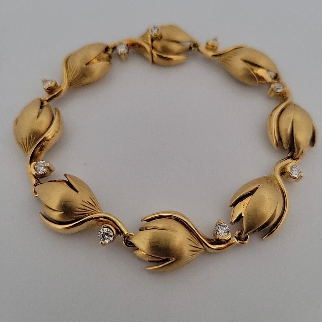 Na Hoku 18K Yellow Gold Pikake Diamond Necklace, Bracelet & Earrings Set 117.8gr - Devine & Co.