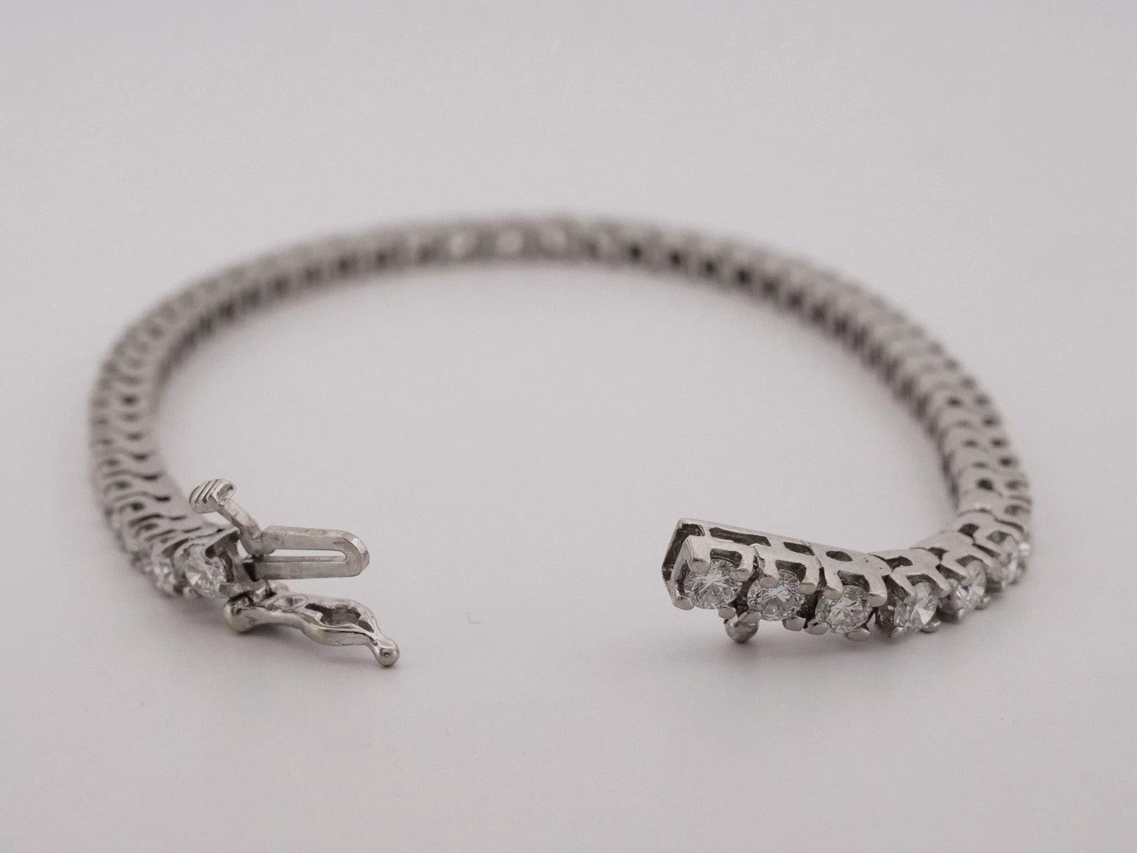 Natural Diamond 14K White Gold 4.00ctw SI2 G-H 7in 11.74g Tennis Bracelet - Devine & Co.