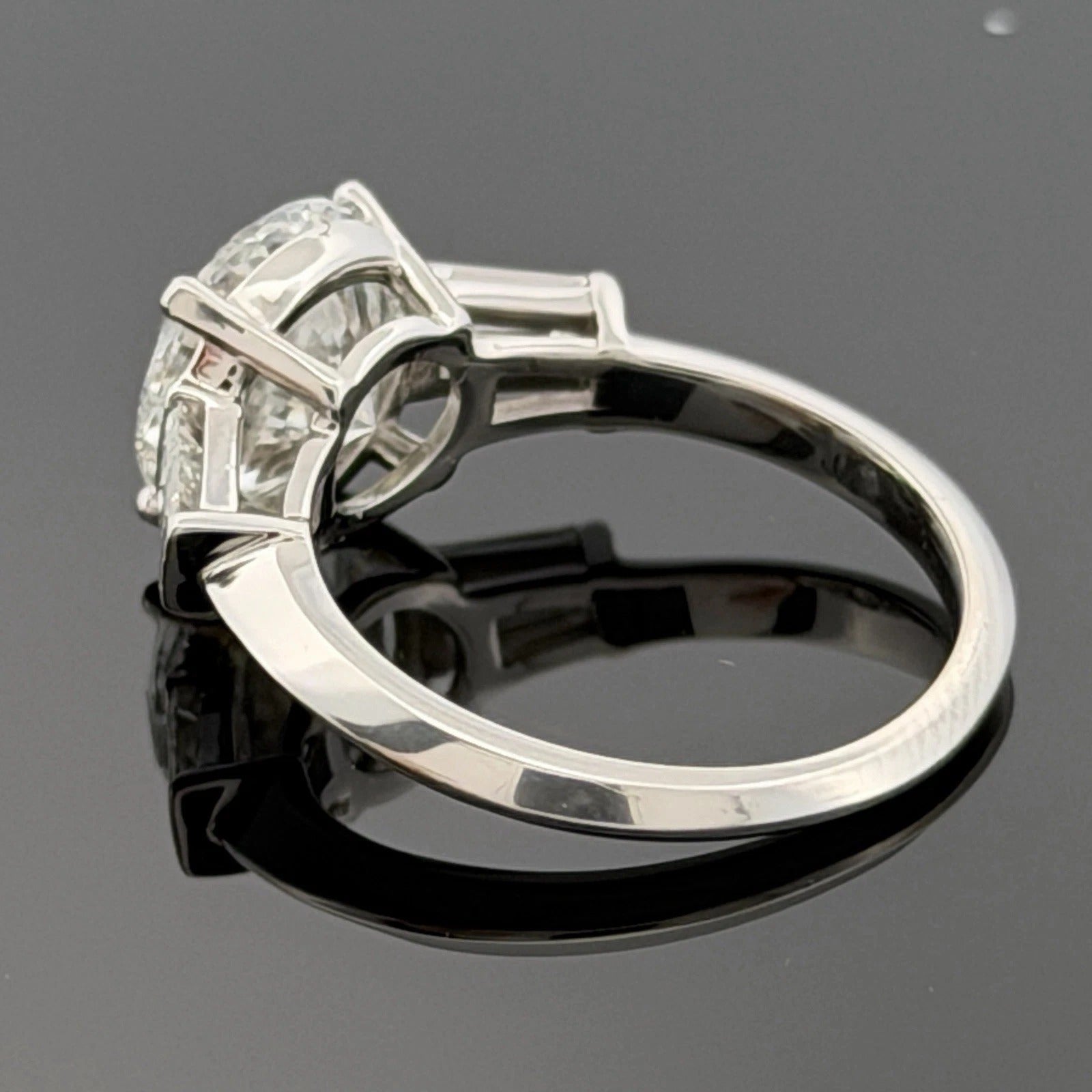 Consignment - Platinum 3.01ct Round Brilliant Natural Diamond GIA Baguettes Three-Stone Ring - platinum, diamond, ring - (...