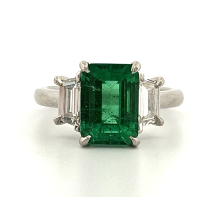 Platinum Natural Zambian Emerald Ring 3.62ct GIA Origin Report Trapezoid Diamond - Devine & Co.