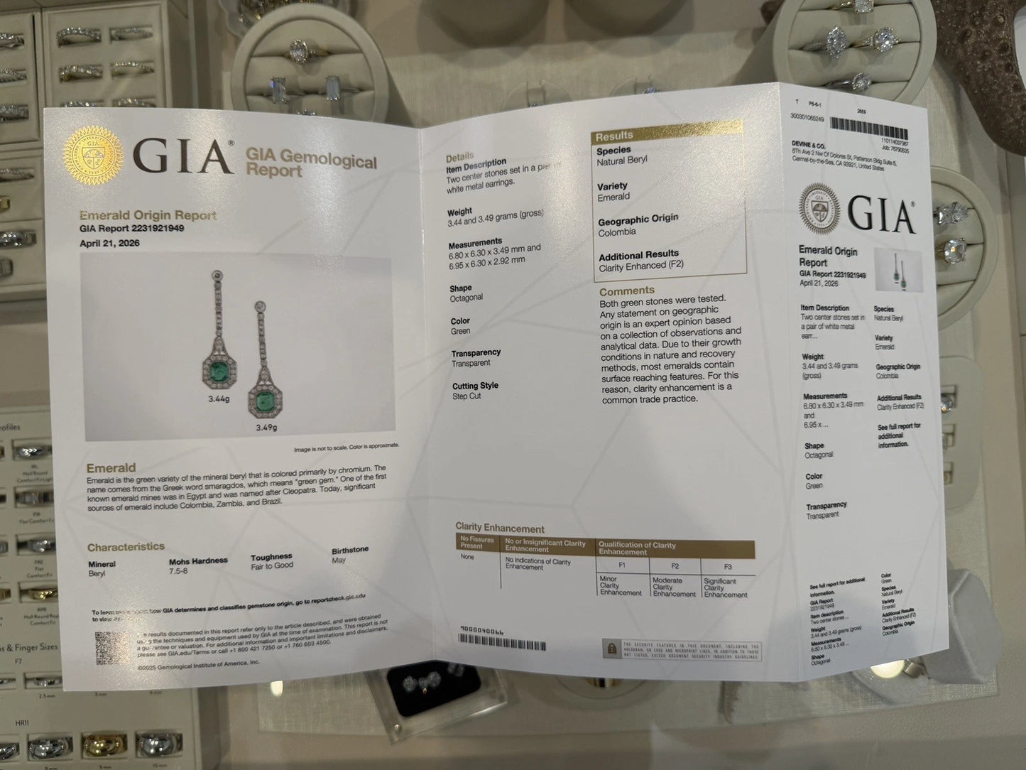Colombian Emerald and Diamond Platinum Drop Earrings GIA Jewelry Report Certified, setting detail