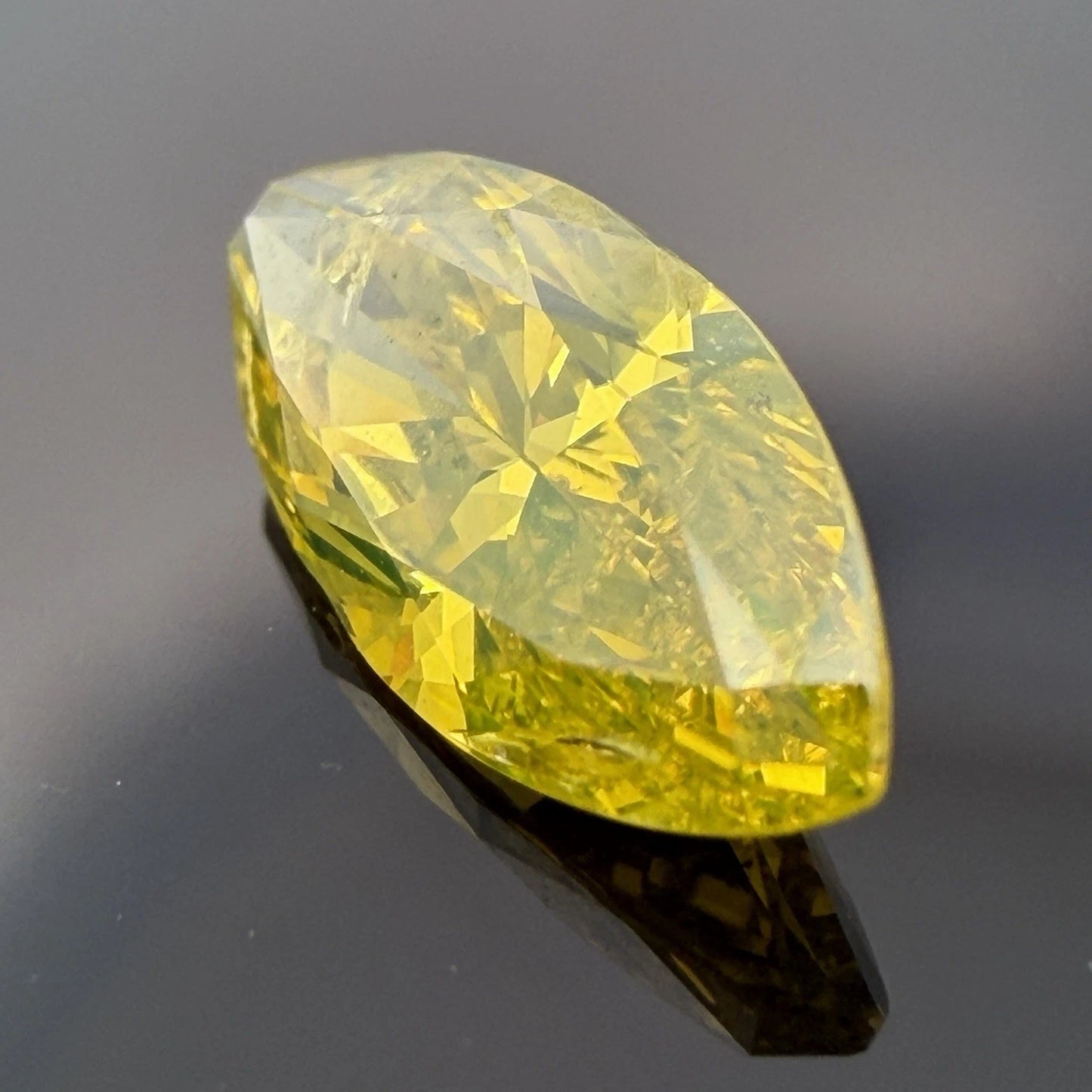 Loose GIA 1.33CT Fancy Vivid Greenish Yellow Diamond I2 Treated Marquise