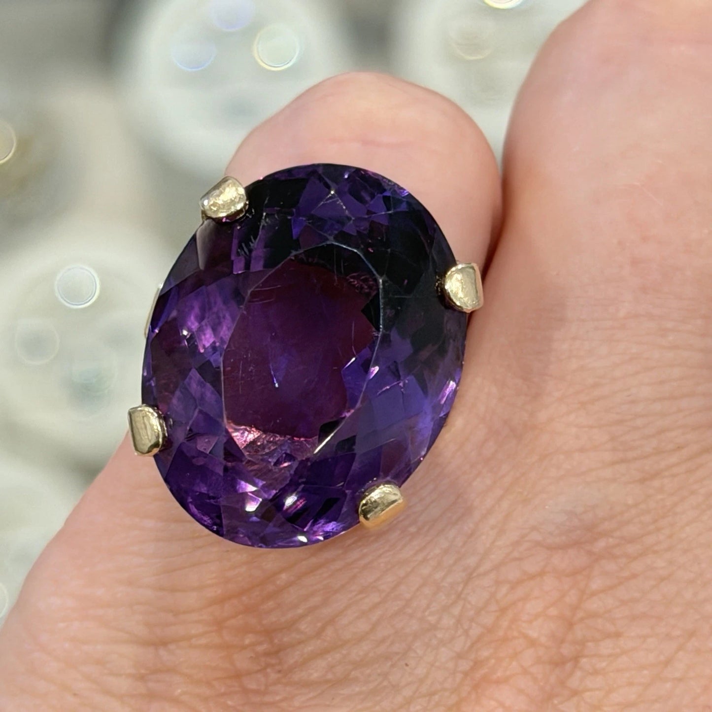 Vintage 14K Yellow Gold Large Oval Amethyst Cocktail Ring ~50ct, 17.7g