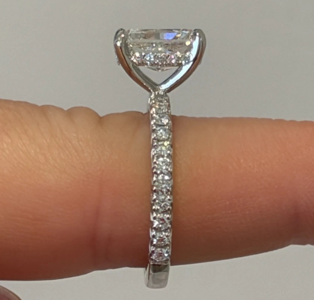 Platinum Solitaire Diamond Engagement Ring Natural Radiant 2.50ct F/VS2 GIA Sz 7 by Devine & Co — angled view