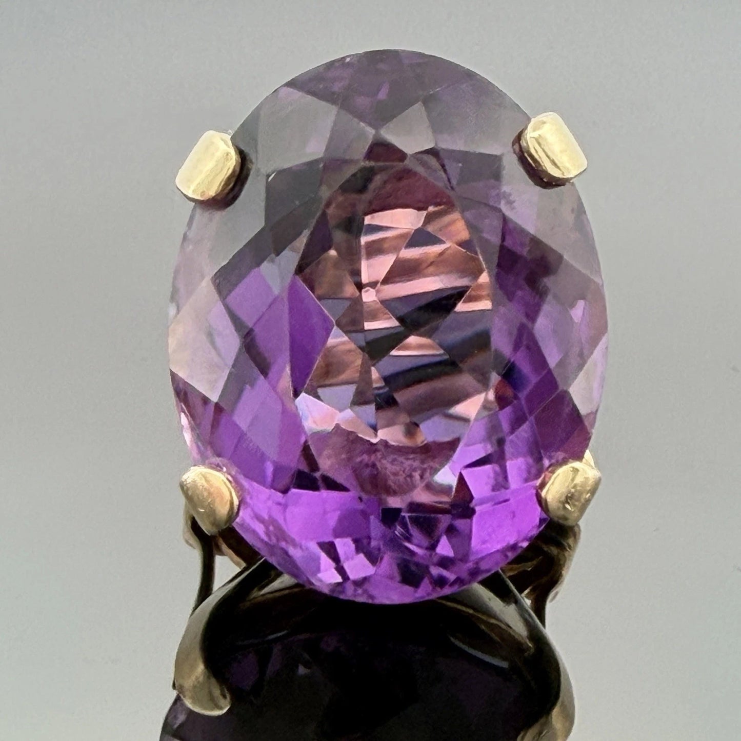 Vintage 14K Yellow Gold Large Oval Amethyst Cocktail Ring ~50ct, 17.7g