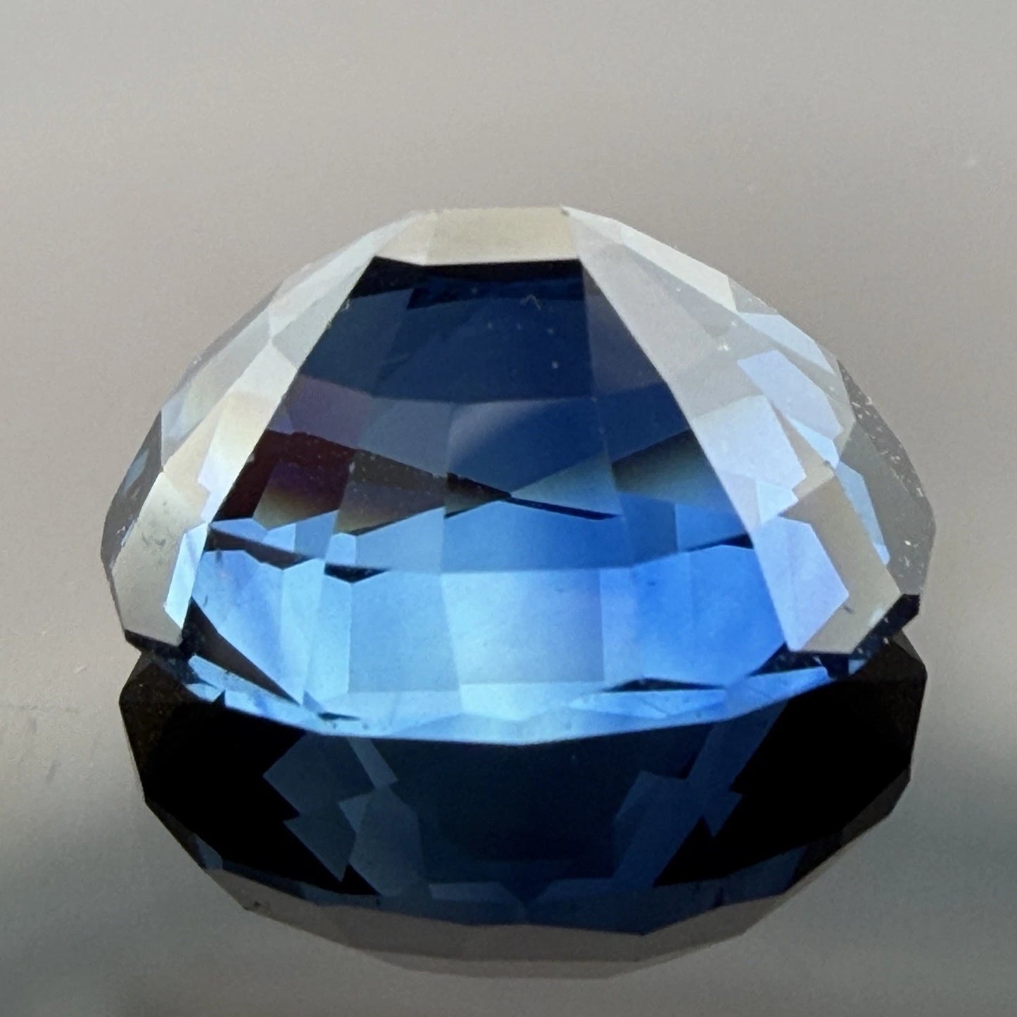 Natural Heated Thailand Loose Blue Sapphire GIA 6.37ct Oval Faceted, angled view