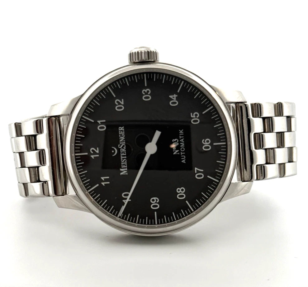 MeisterSinger No.03 Automatic Single-Hand Watch SS Black Dial Bracelet Full Set by Devine & Co — stone detail