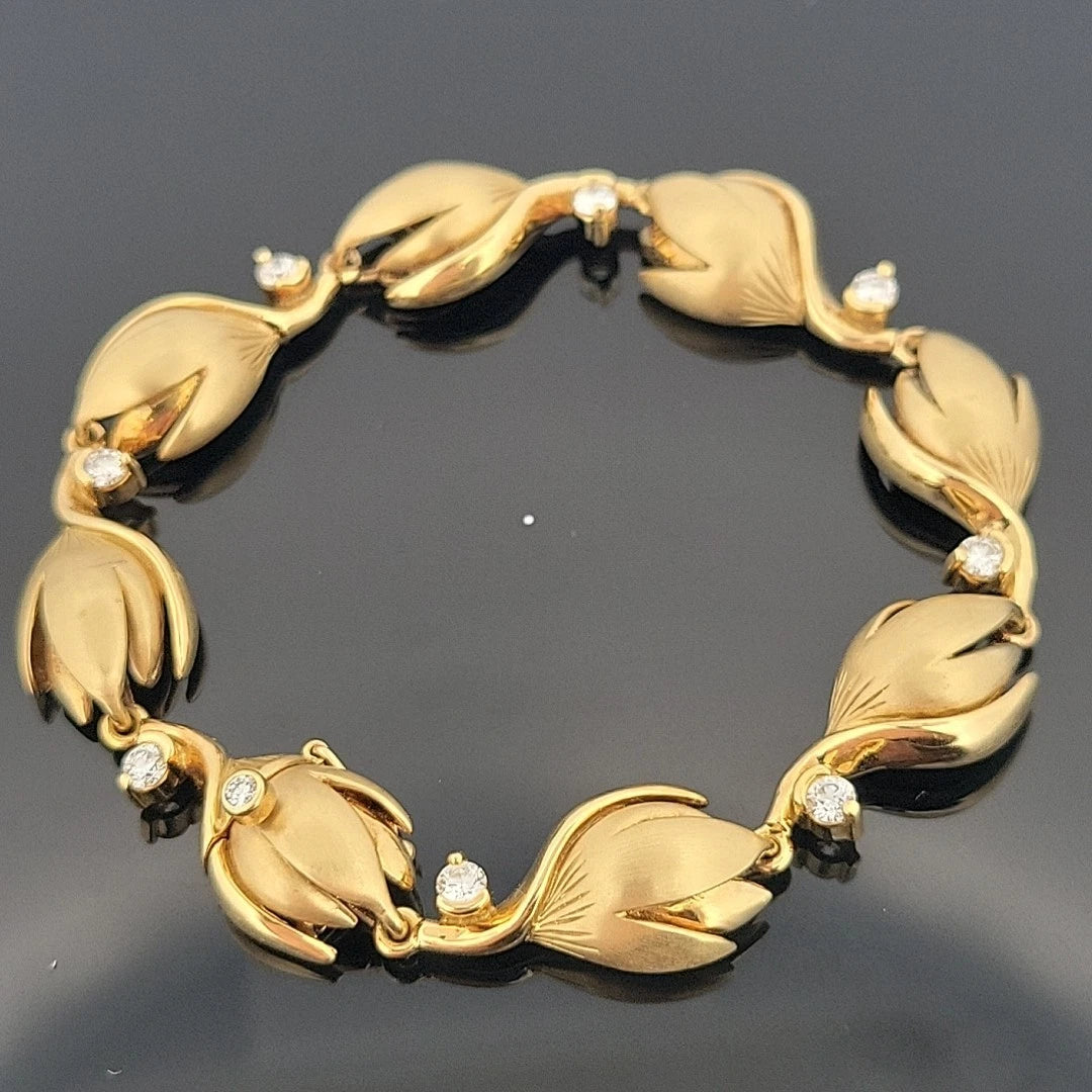 Na Hoku 18K Yellow Gold Pikake Diamond Necklace, Bracelet & Earrings Set 117.8gr by Devine & Co — band detail