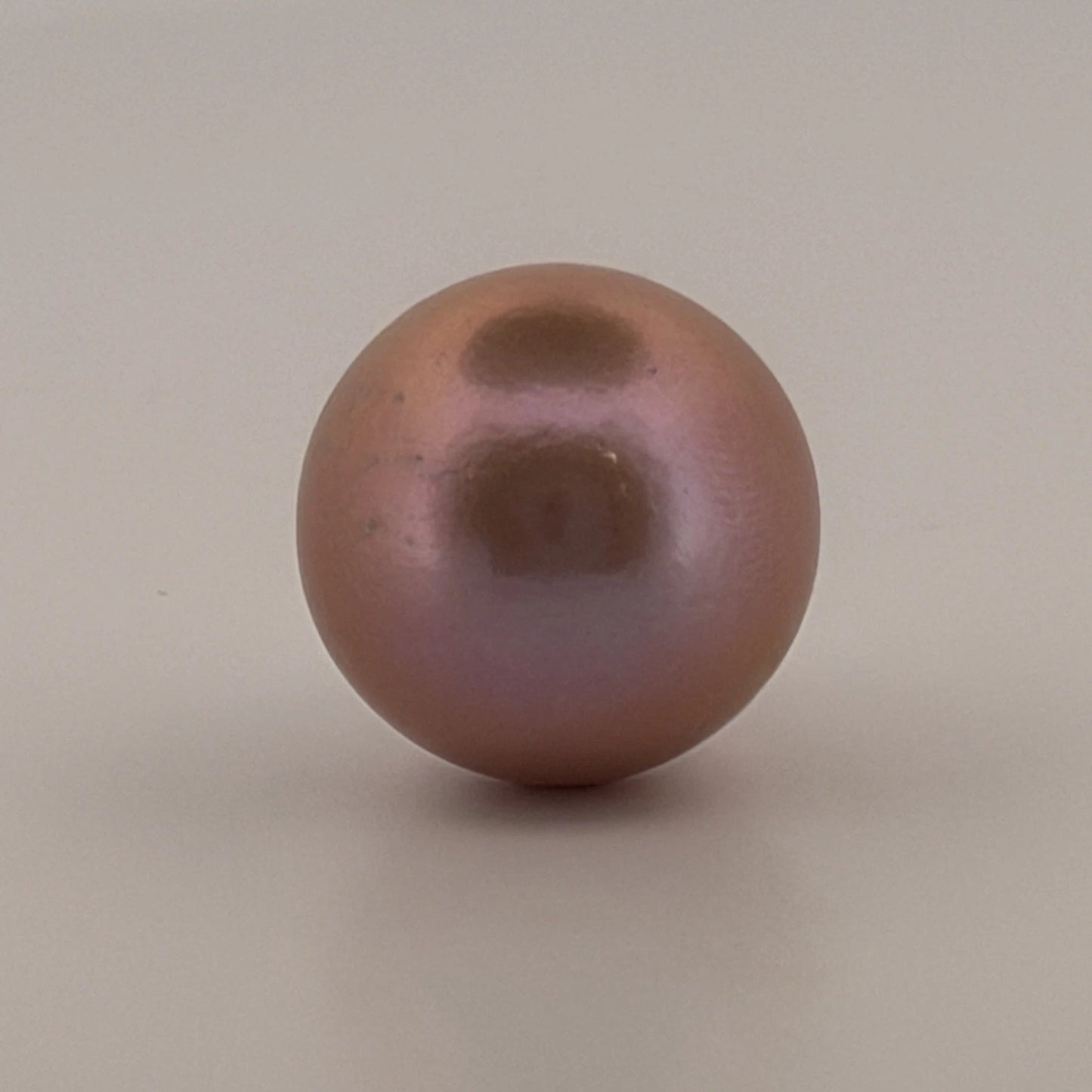 Certified 18.7mm Loose Intense Lilac Freshwater Cultured Pearl Undrilled Superior, alternate view