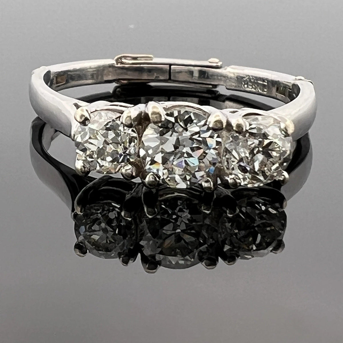 14K White Gold 3 Old European Cut Natural Diamond Ring Arthritic Shank Estate