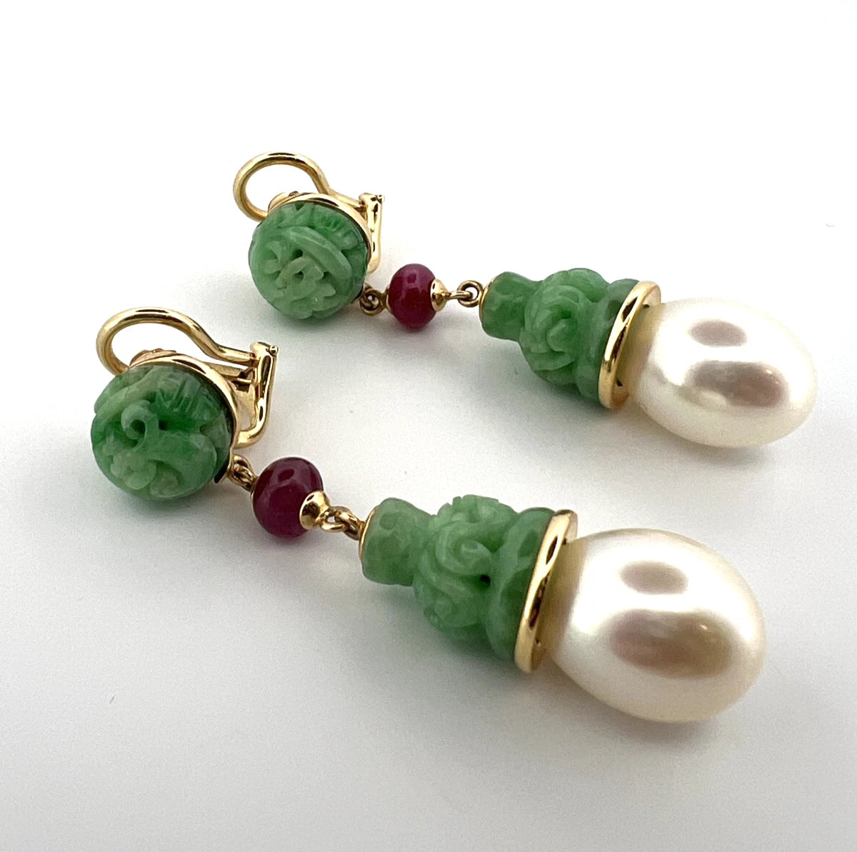Seaman Schepps Canton Drop Jade, Ruby, Pearl Clip Earrings 18K Gold 17.37g