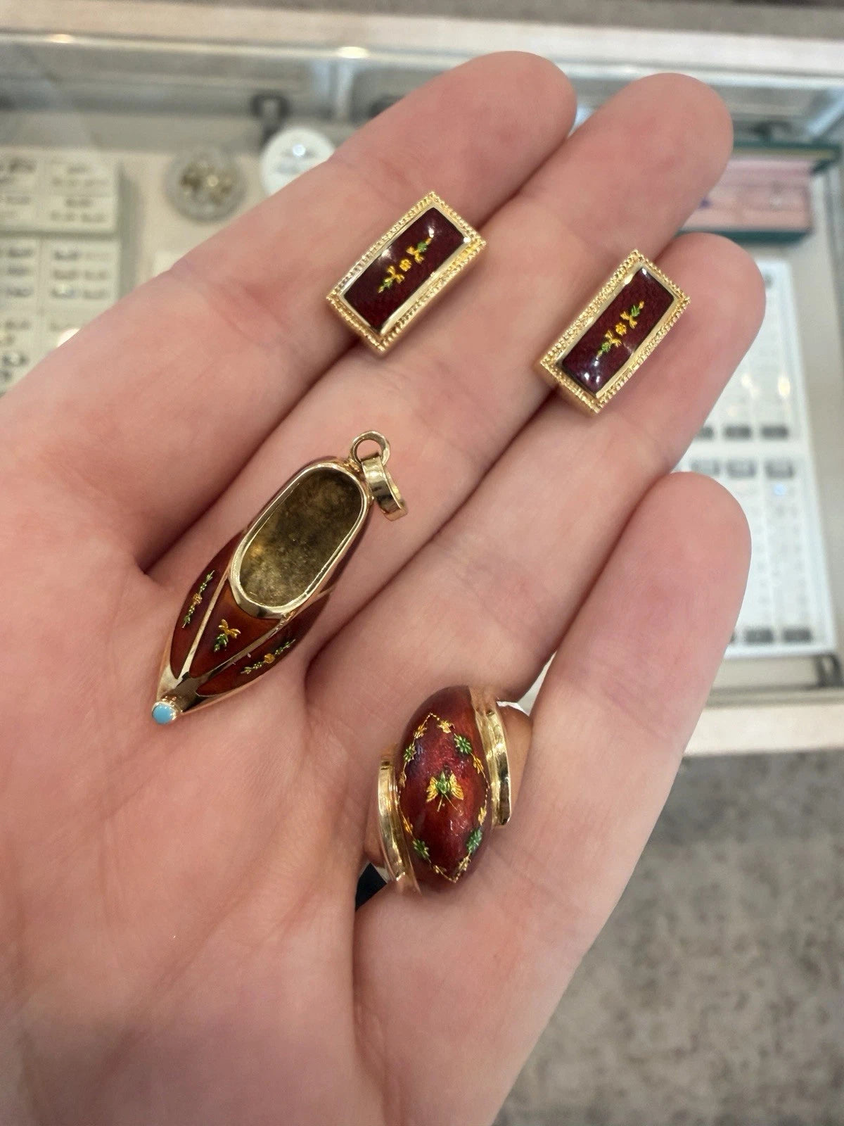 Vintage 14K Yellow Gold Red Enamel Butterfly Motif Ring Slipper Pendant Earrings