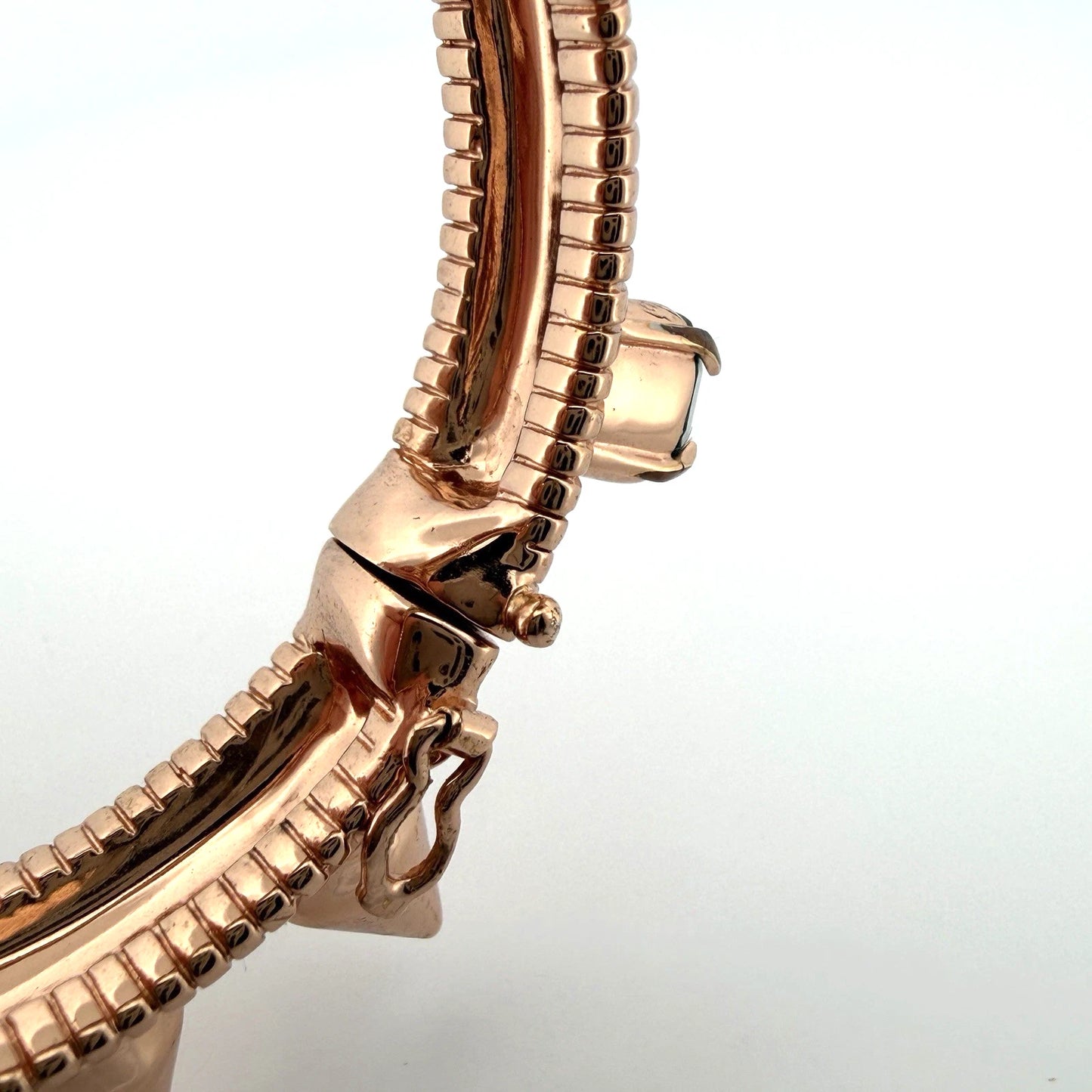 Mawi London Multicolor Crystal & Spike Embedded Cuff Magnetic Bracelet 73g