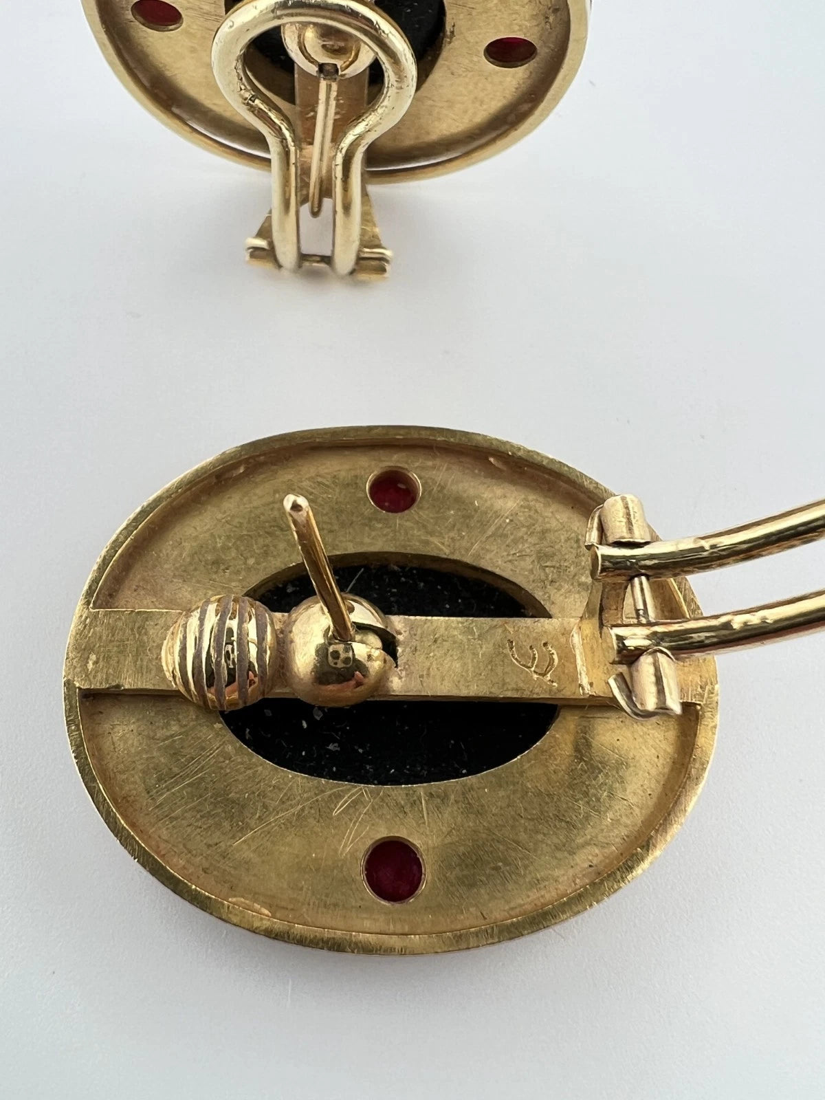 18K Yellow Gold Onyx Intaglio & Ruby Earrings 26g Handmade Omega Back Estate