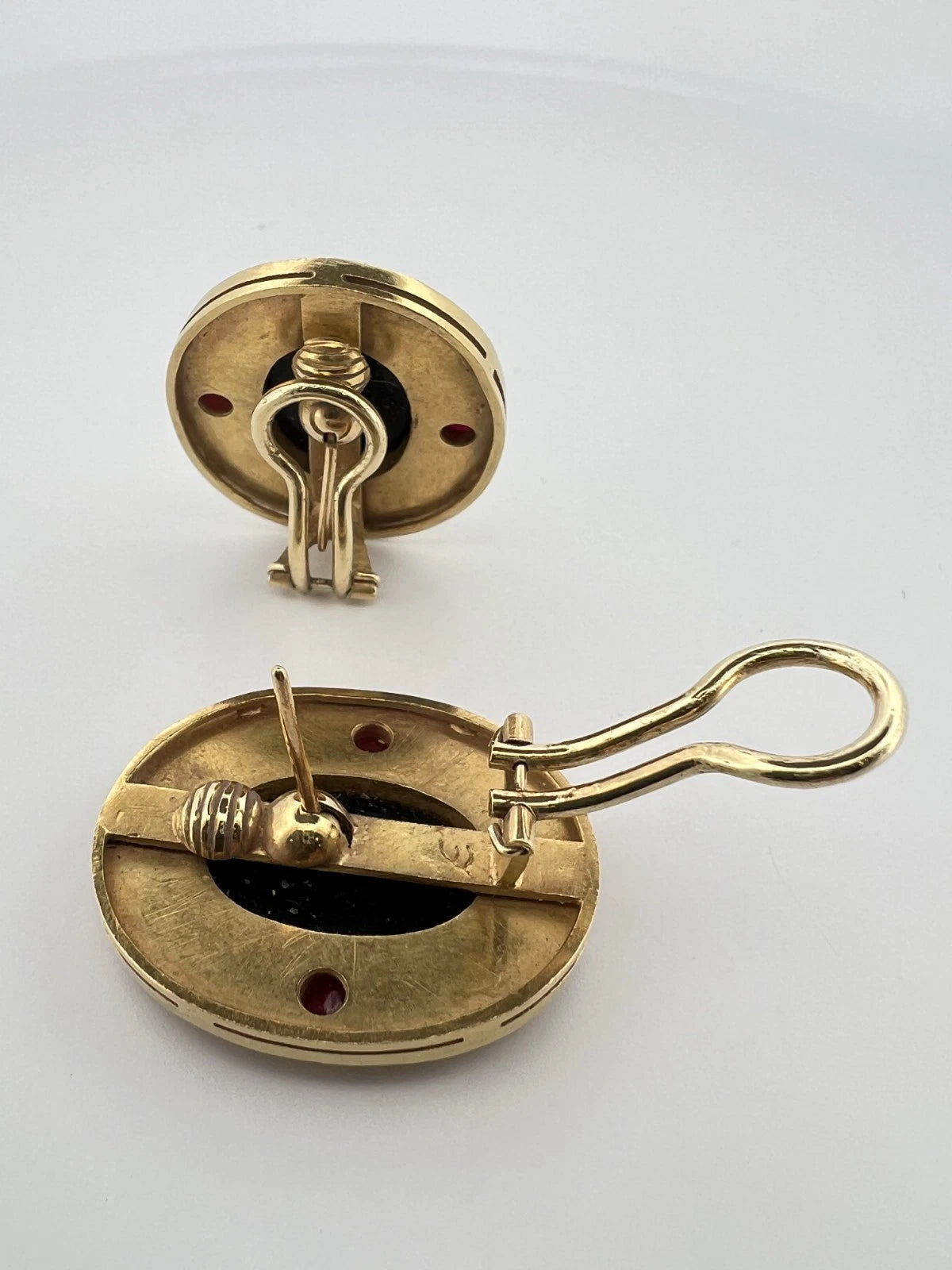 18K Yellow Gold Onyx Intaglio & Ruby Earrings 26g Handmade Omega Back Estate