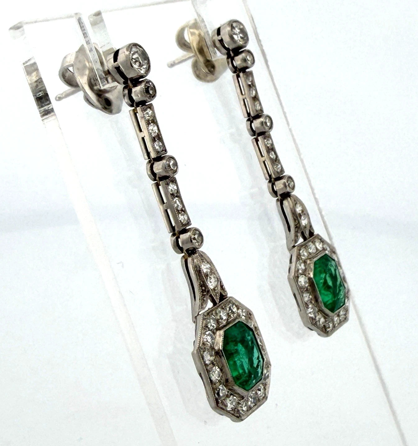 Colombian Emerald and Diamond Platinum Drop Earrings GIA Jewelry Report Certified, angled view