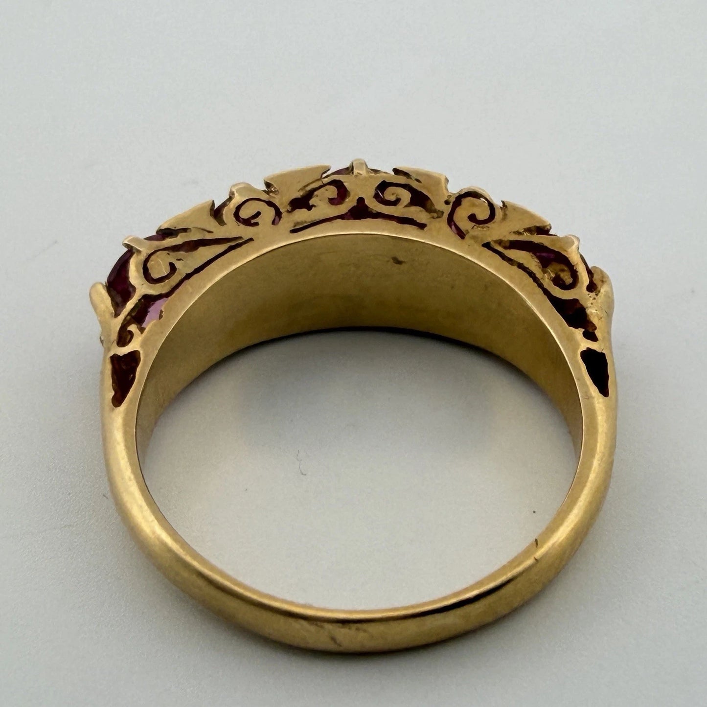 Vintage 15K Yellow Gold Pink Gemstone & Diamond Chip Ring Size 6 Estate