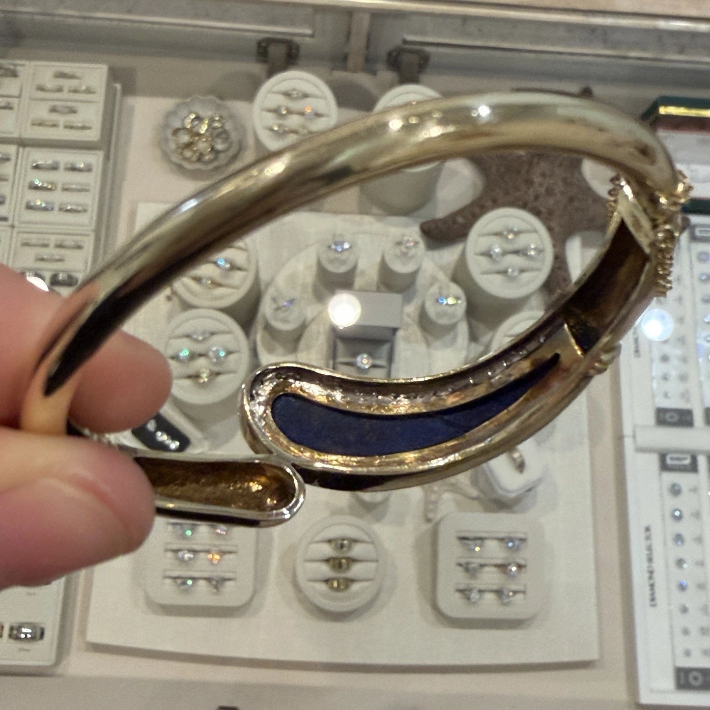Vintage 14K Yellow Gold Lapis Lazuli Diamond Bypass Bangle Bracelet 24.33g