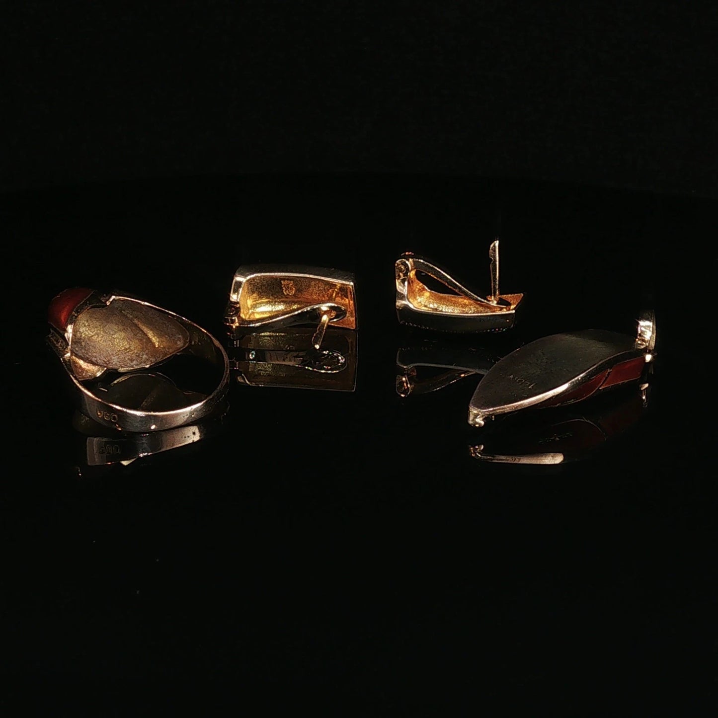 Vintage 14K Yellow Gold Red Enamel Butterfly Motif Ring Slipper Pendant Earrings