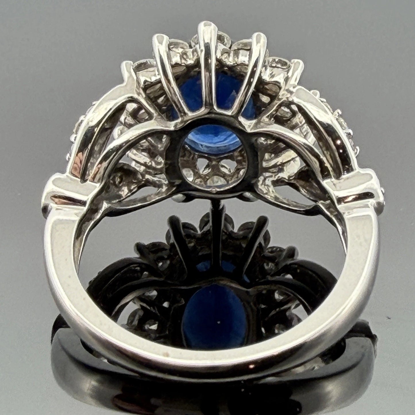 14K White Gold Natural Oval Blue Sapphire Diamond Halo Ring 6.3g Size 6.75