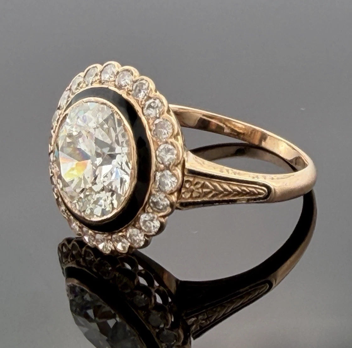 Vintage 3.00ctw Natural Diamond Circular Brilliant Halo Ring GIA Report 14K/15K, side detail