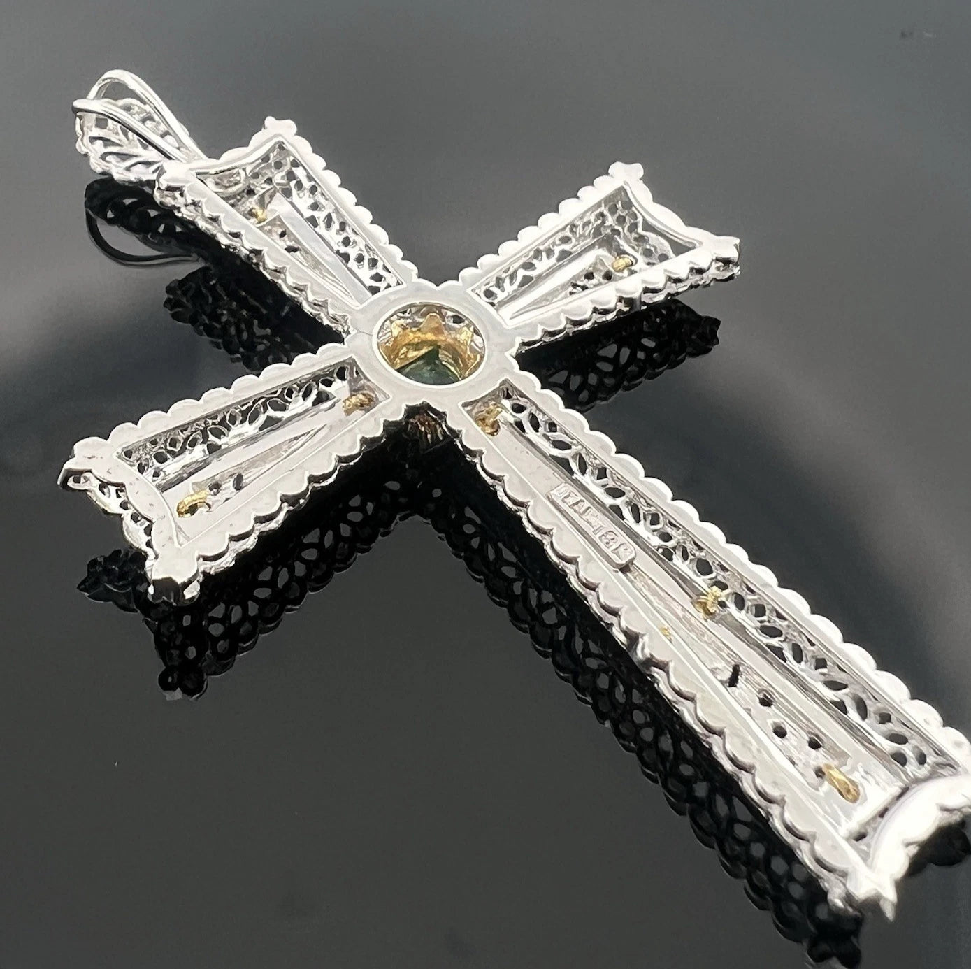 Vintage 18K Two-Tone Gold Natural Emerald Filigree Cross Pendant Italy Large