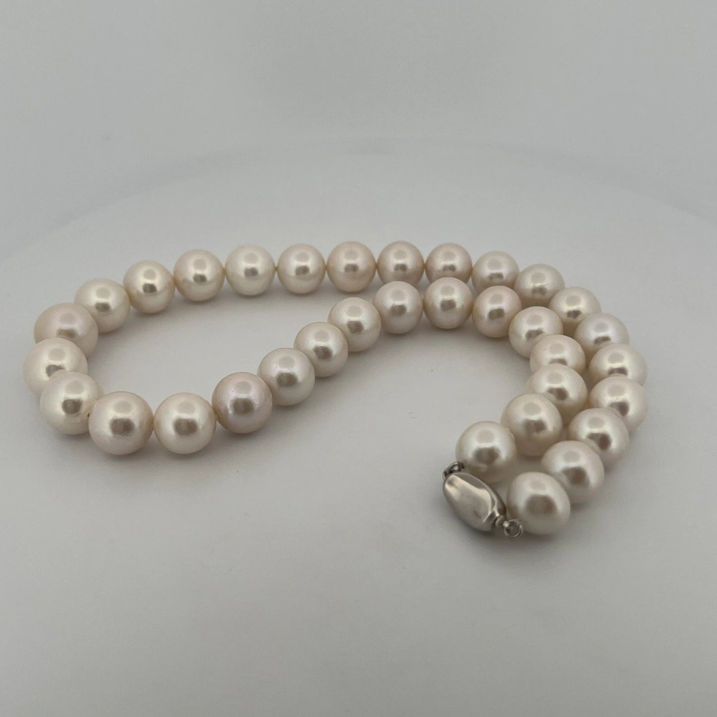 Cultured Pearl Necklace Strand Near Round/Oblong Silver Clasp 17" 11.8-13.4mm