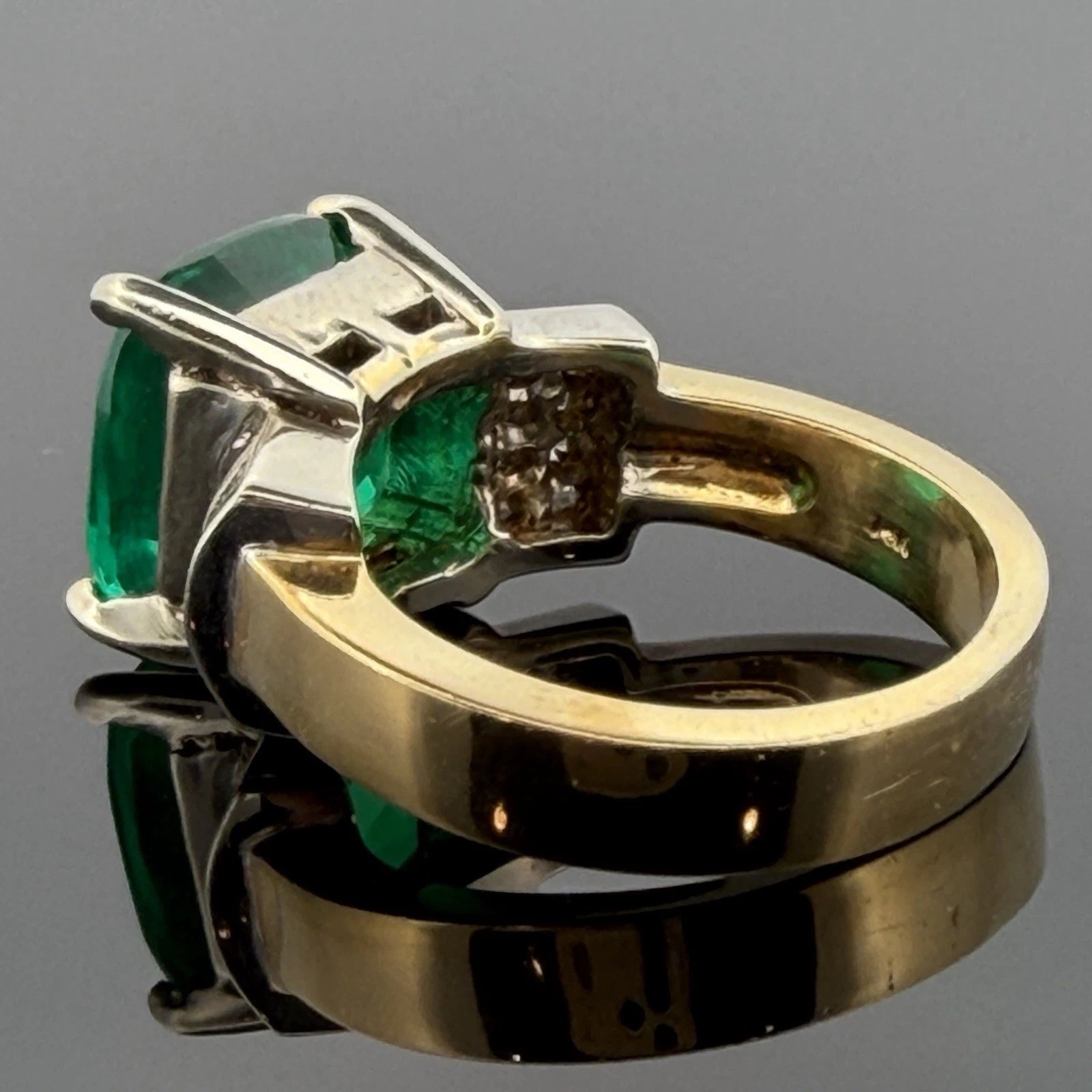 Lab Created Emerald and Diamond Ring 14K Two Tone Gold Heavy Mounting 12x12mm Sz 8, stone detail