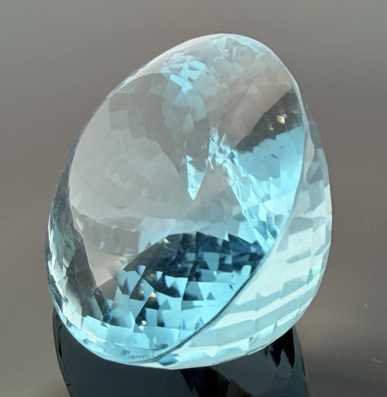 224 CT Loose Swiss Blue Topaz Oval Faceted Brilliant Checkerboard Cut Gemstone