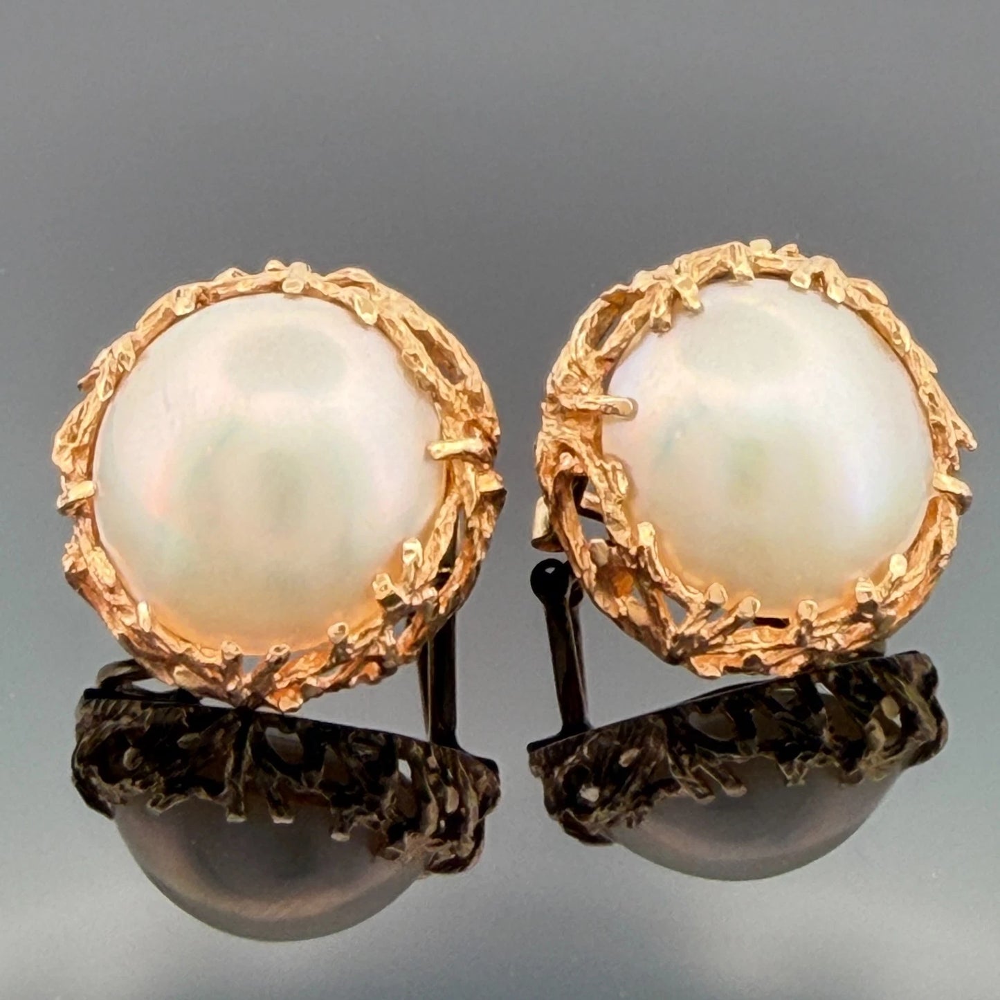 Vintage 14K Gold Mabe Pearl Omega Back Earrings 14mm 8.90g Estate