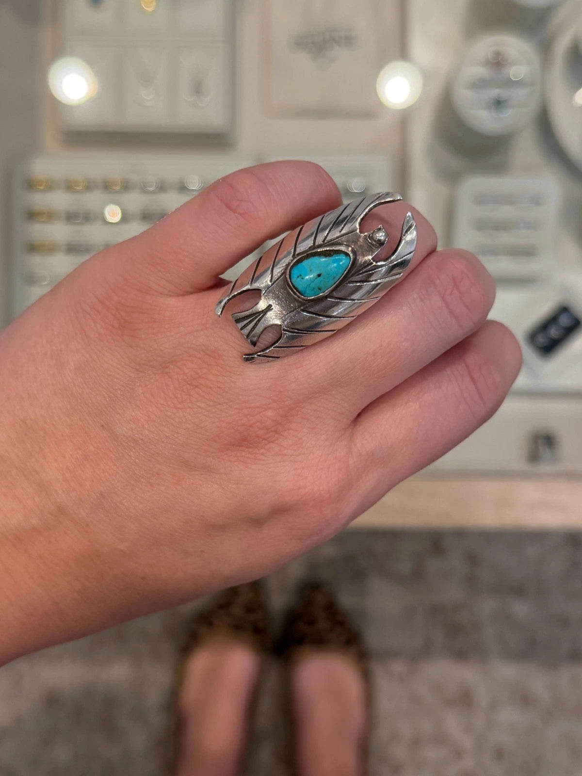 Vintage Sterling Silver Eagle Ring with Turquoise Size 7 by Devine & Co — stone detail