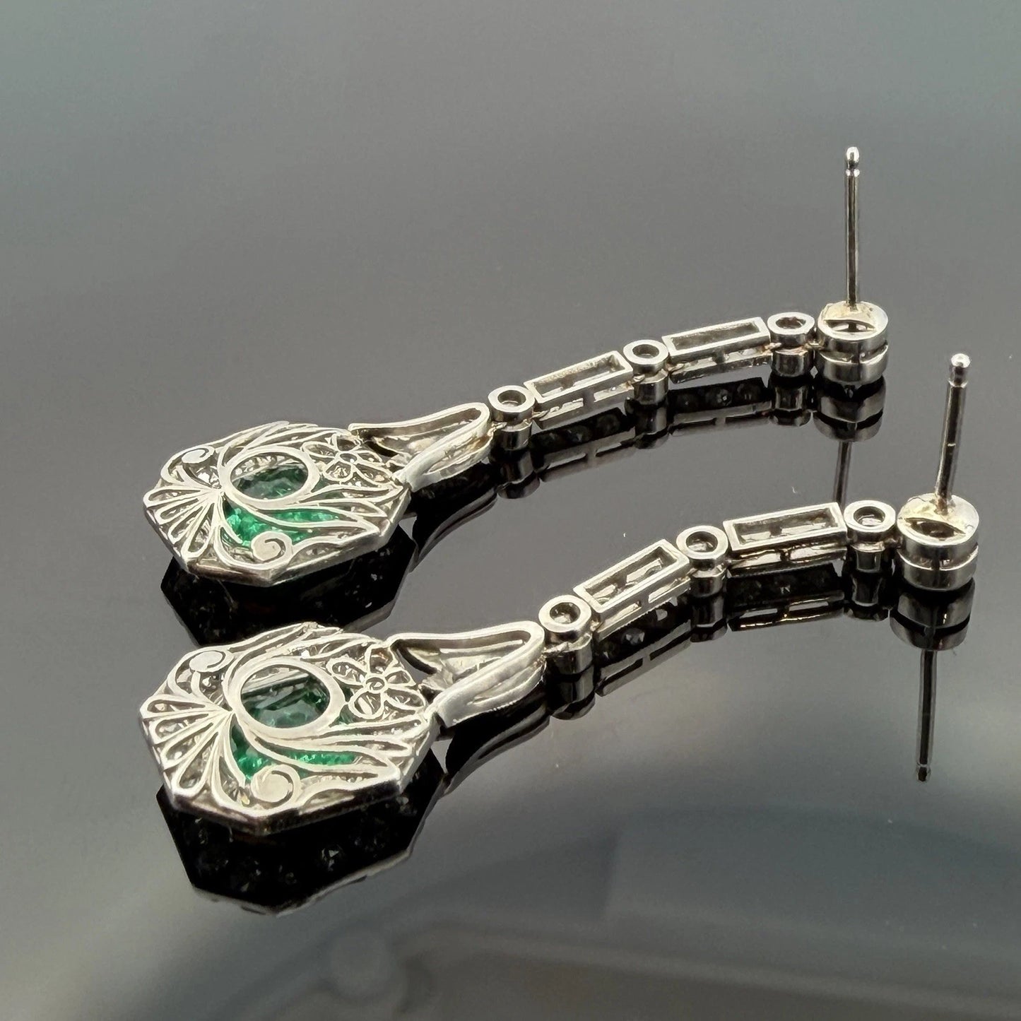 Colombian Emerald and Diamond Platinum Drop Earrings GIA Jewelry Report Certified, side detail