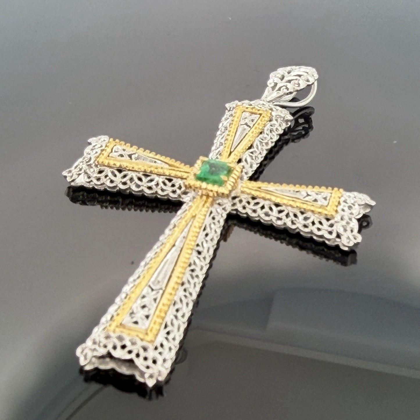 Vintage 18K Two-Tone Gold Natural Emerald Filigree Cross Pendant Italy Large