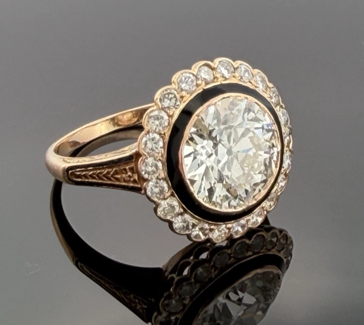 Vintage 3.00ctw Natural Diamond Circular Brilliant Halo Ring GIA Report 14K/15K, band detail