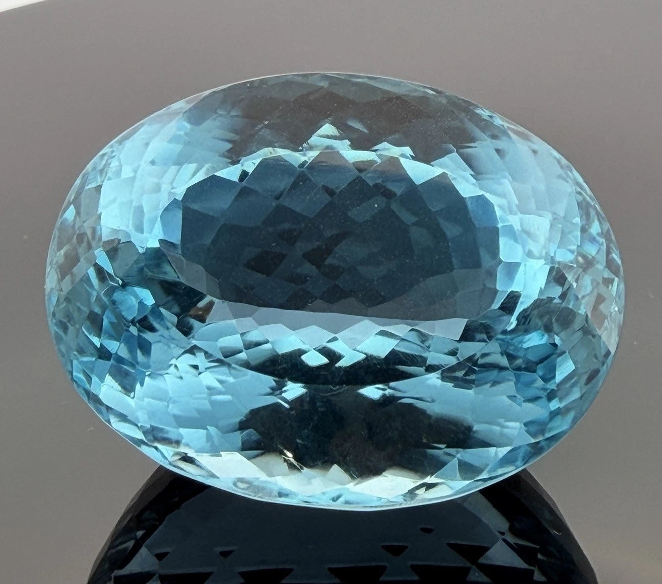 224 CT Loose Swiss Blue Topaz Oval Faceted Brilliant Checkerboard Cut Gemstone