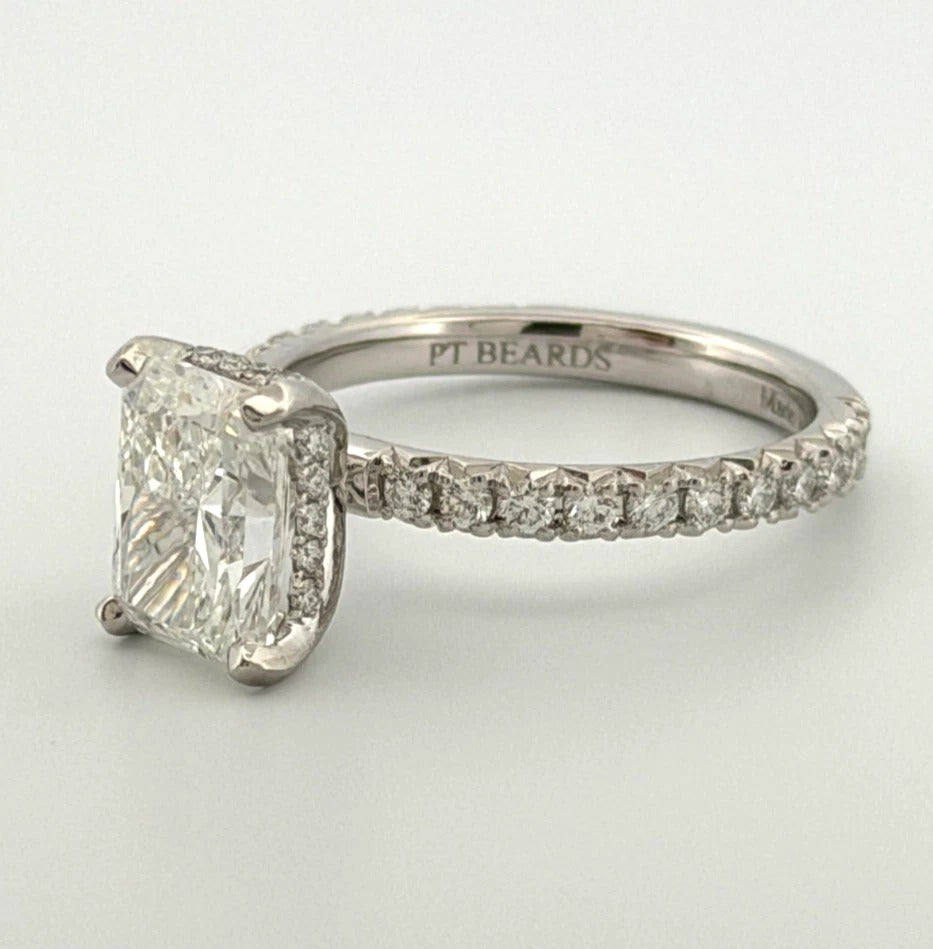Consignment - Platinum Solitaire Diamond Natural Radiant 2.50ct F/VS2 GIA Engagement Ring Size 7 - platinum, diamond, ring...